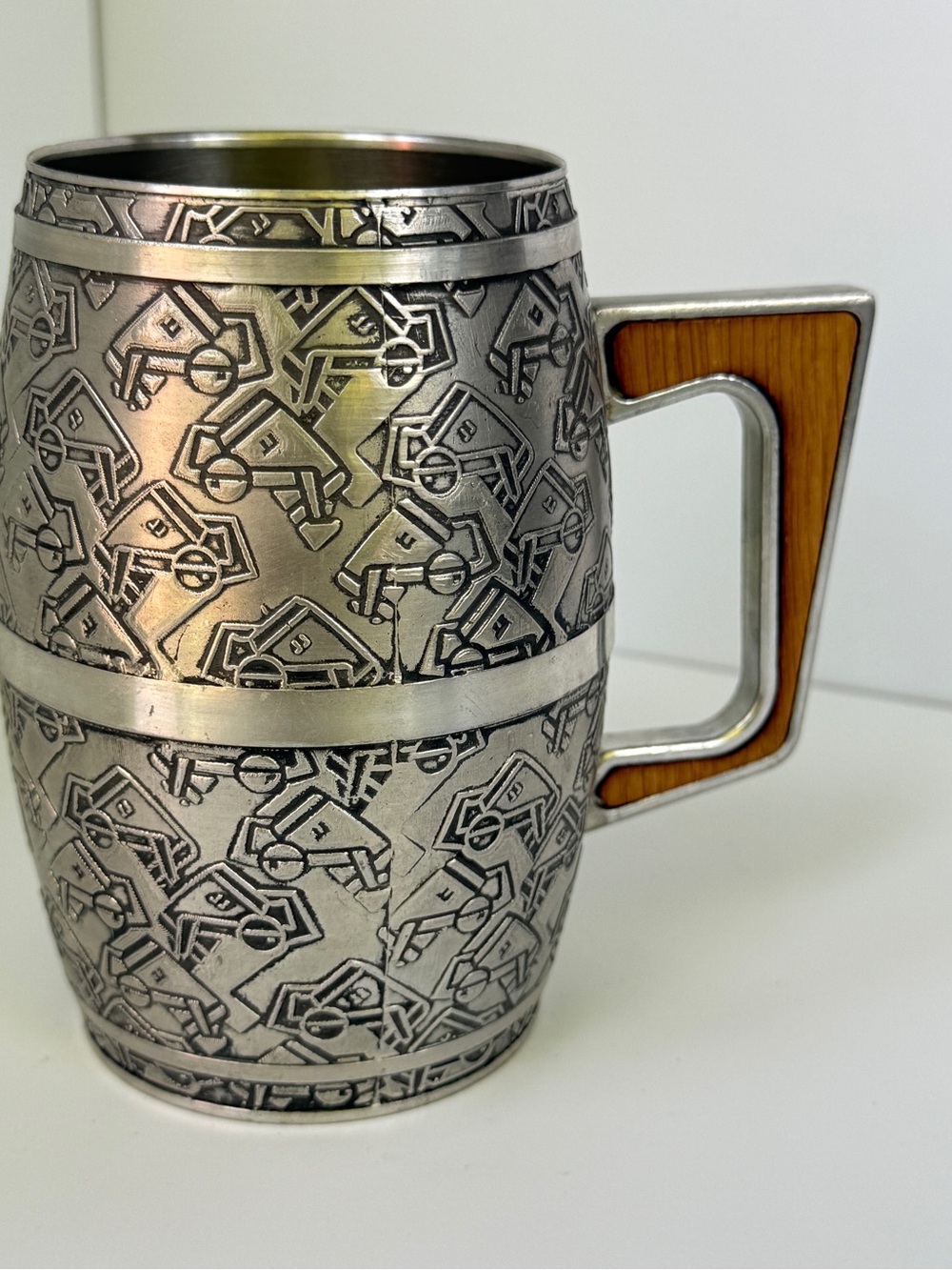 Vintage Jameson Irish Whiskey Mullingar Pewter Tankard, Barrel & Dray Pattern